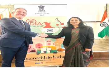 Ambassador Vani Rao met Mr Luigi Traettino, Chairman of Board of Directors in India-Italy JV Company M/s Titagarh Firema (April 8, 2024)
